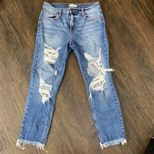 Cello Mid Rise Boyfriend Jeans in size 7
